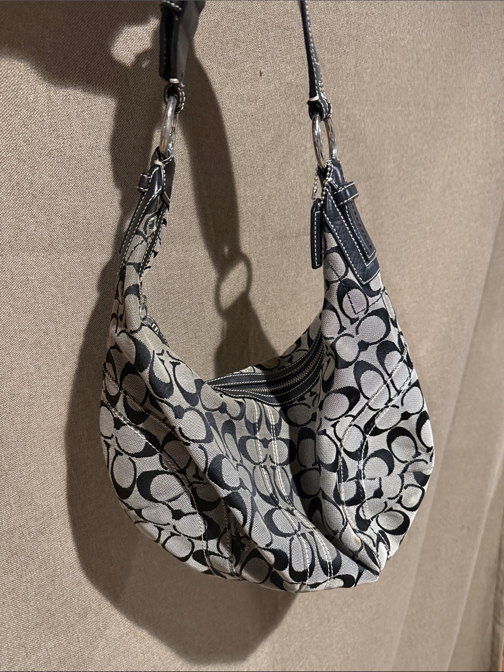 Coach Black and Gray Signature Hobo Shoulder Bag